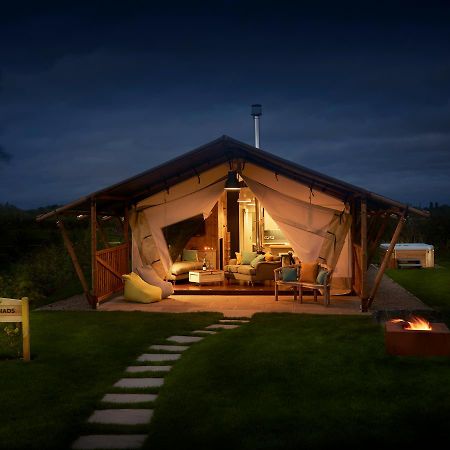 Love2Stay Glamping Resort Shrewsbury Exterior photo